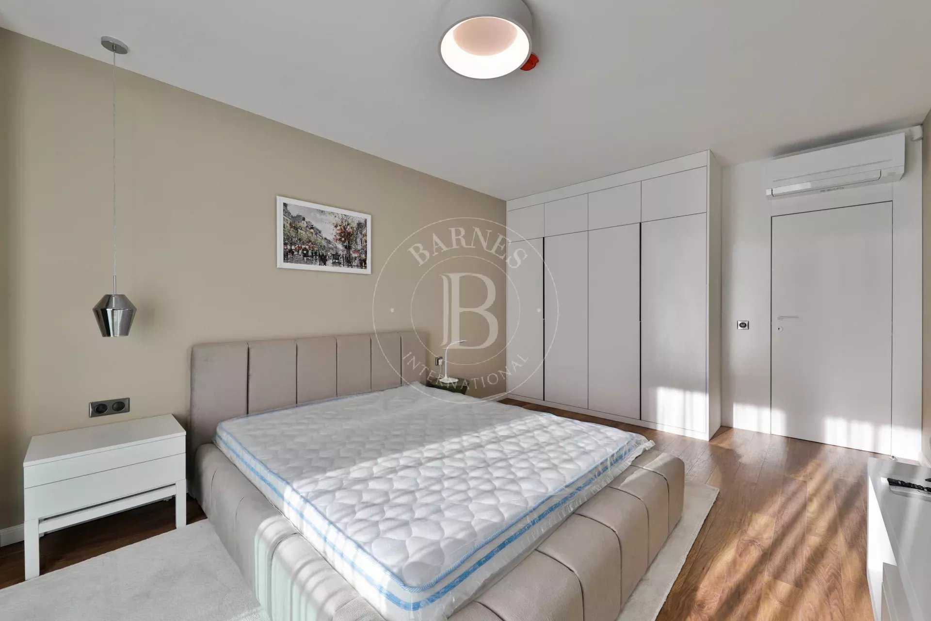 Sofia  - Piso 3 Cuartos 2 Habitaciones