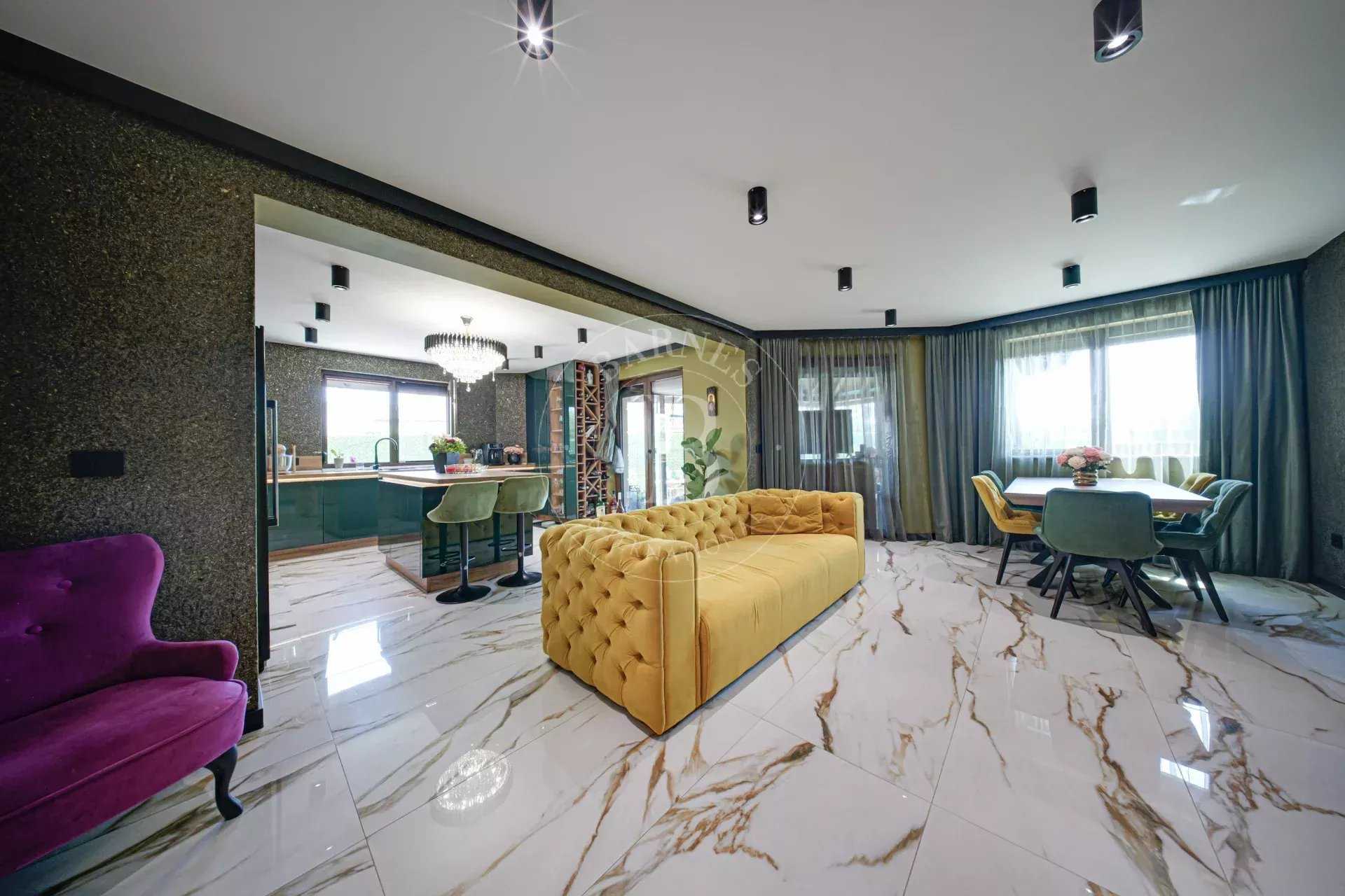 Sofia  - Maison 5 Pi&egrave;ces 3 Chambres