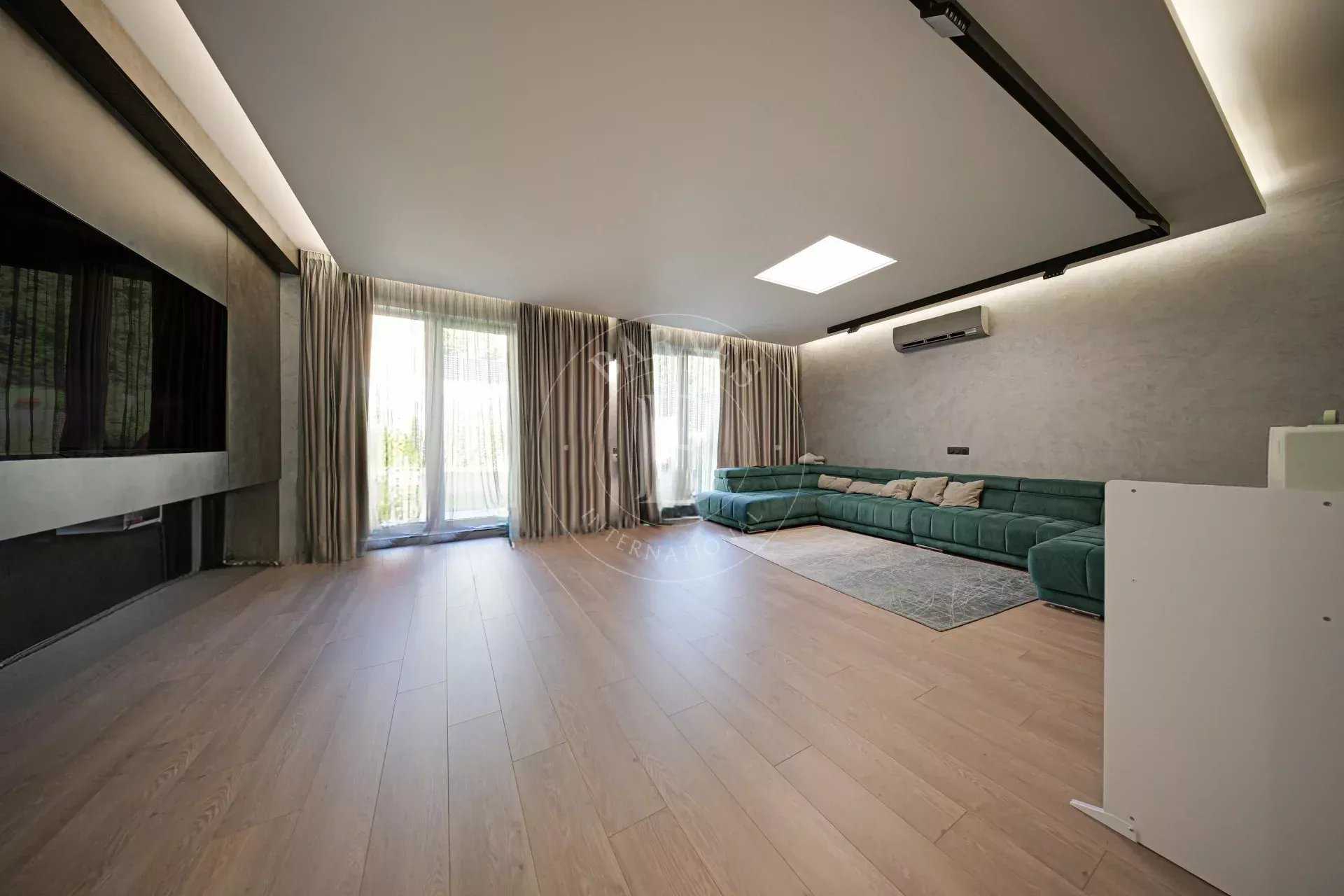 Sofia  - Maison 6 Pi&egrave;ces 4 Chambres