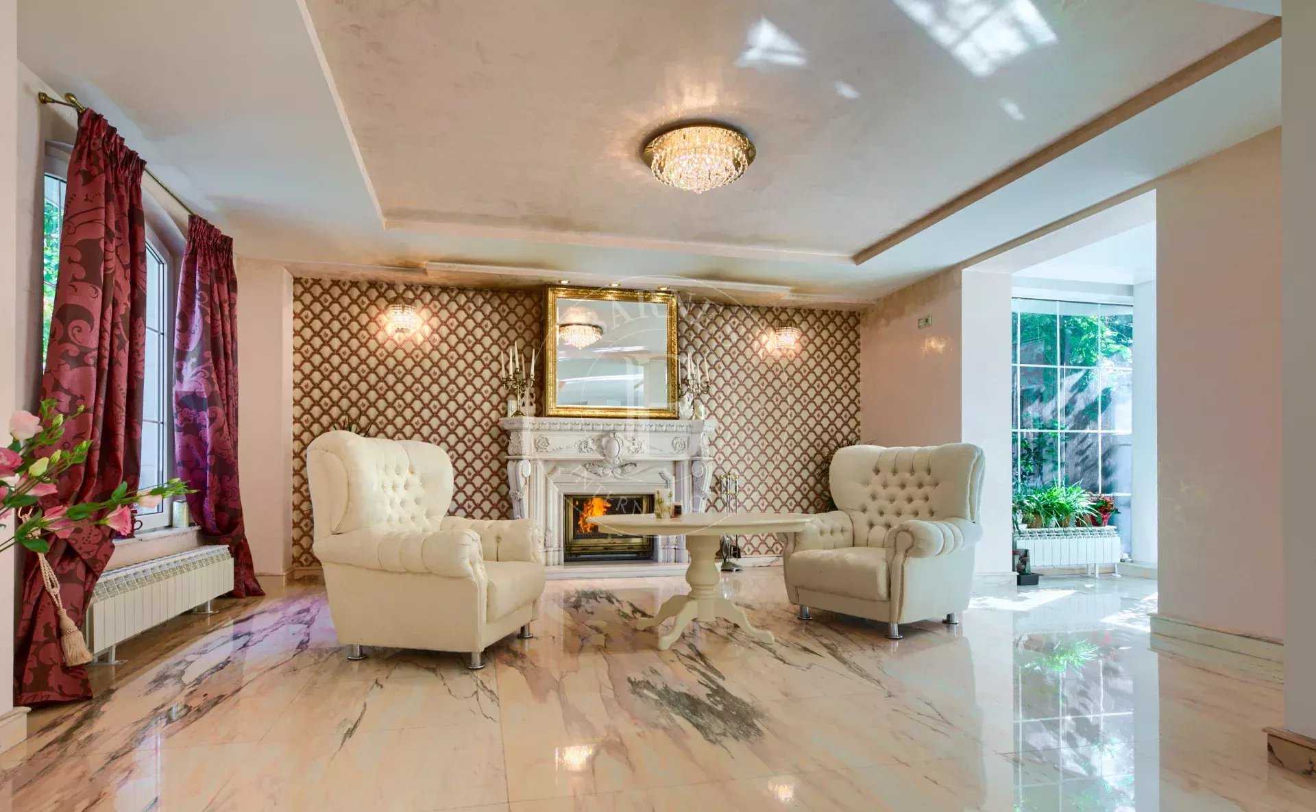 Sofia  - House 4 Bedrooms