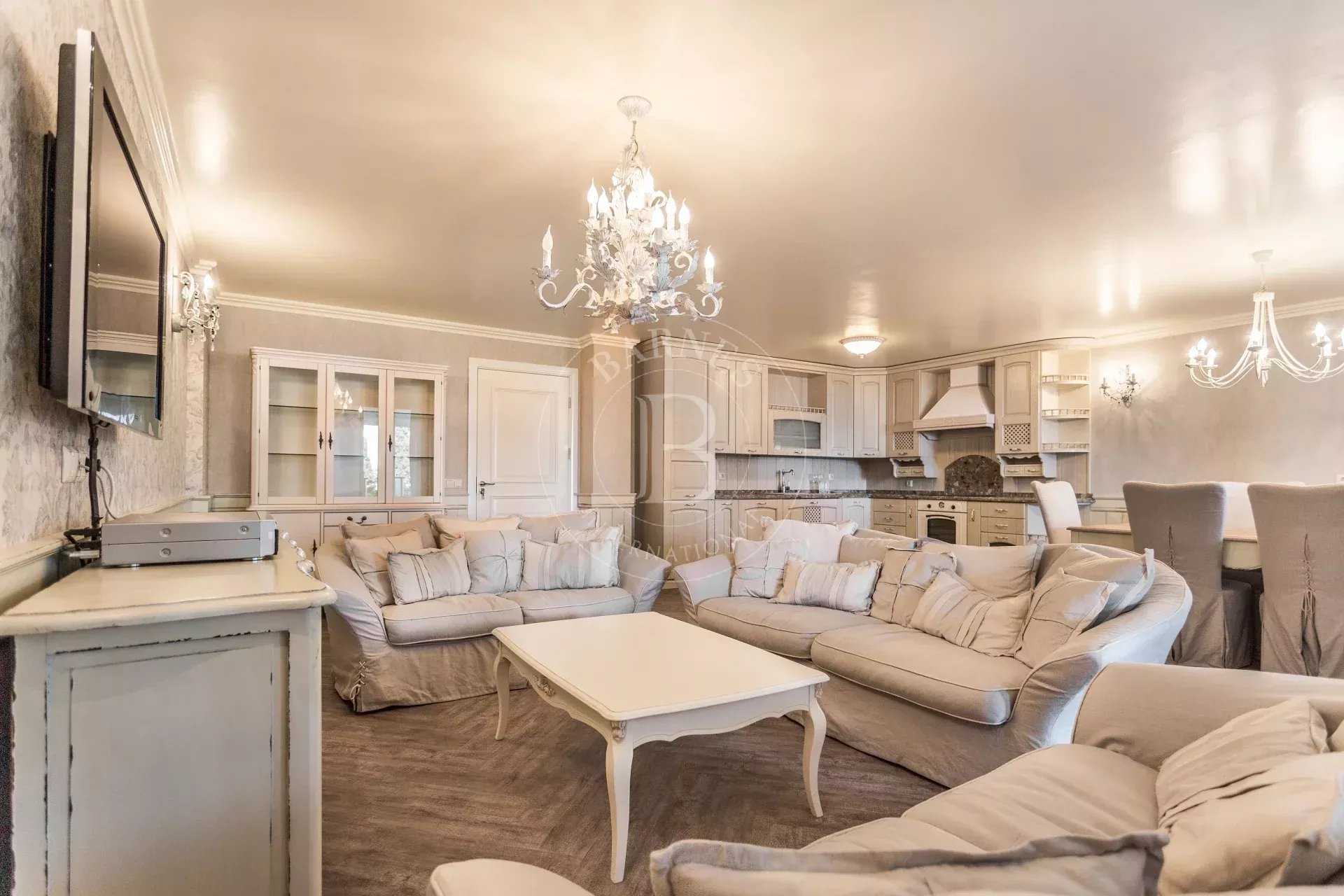 Varna  - Appartement 3 Pièces 2 Chambres