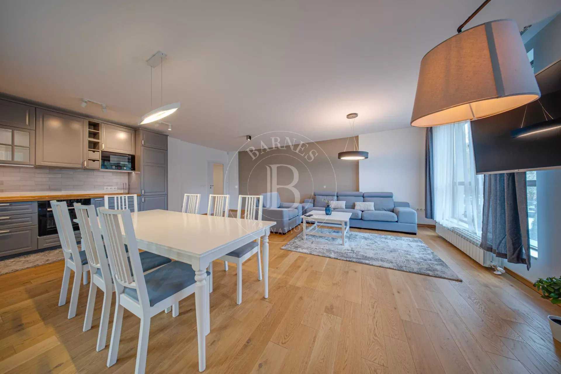 Sofia  - Piso 4 Cuartos 3 Habitaciones