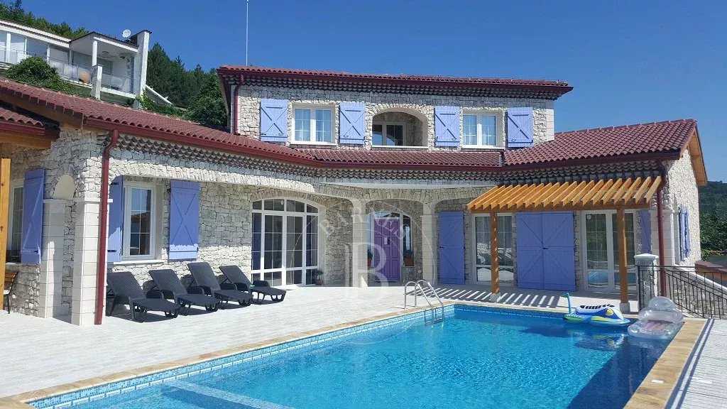 Dobrich  - Villa 4 Bedrooms