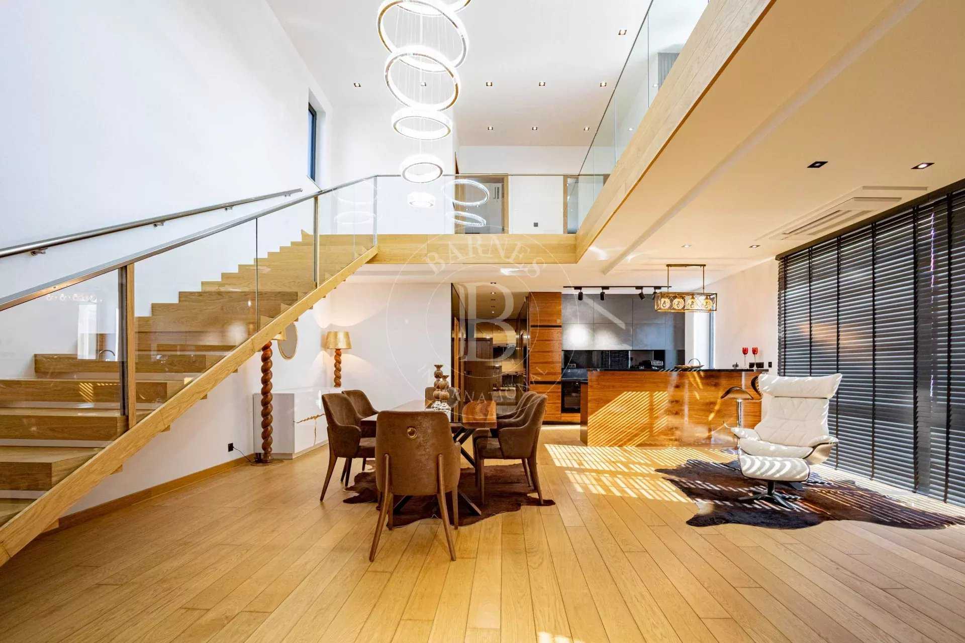 Trud  - House 4 Bedrooms