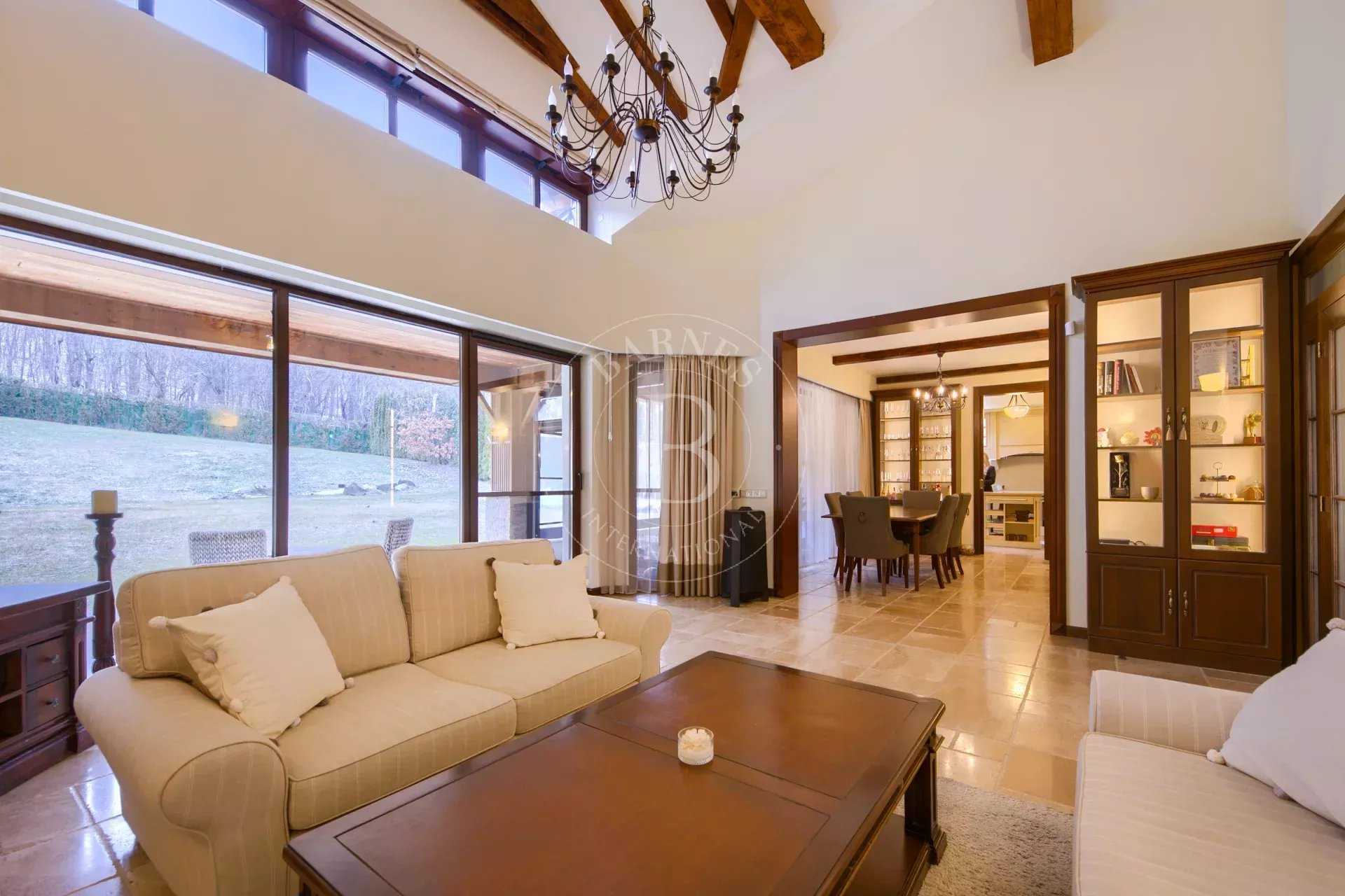 Dolna Banya  - Maison 7 Pi&egrave;ces 4 Chambres