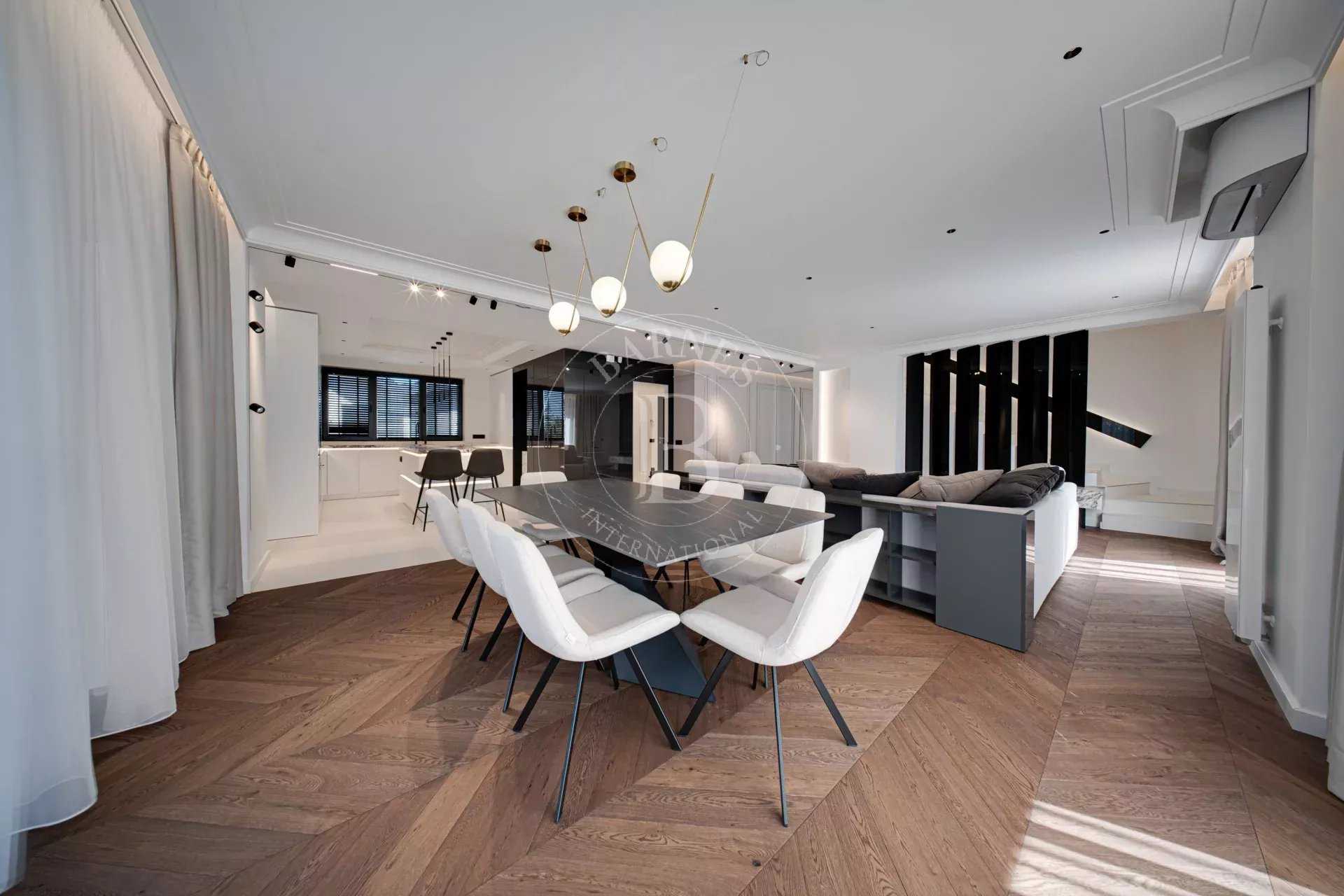 Sofia  - House 5 Bedrooms