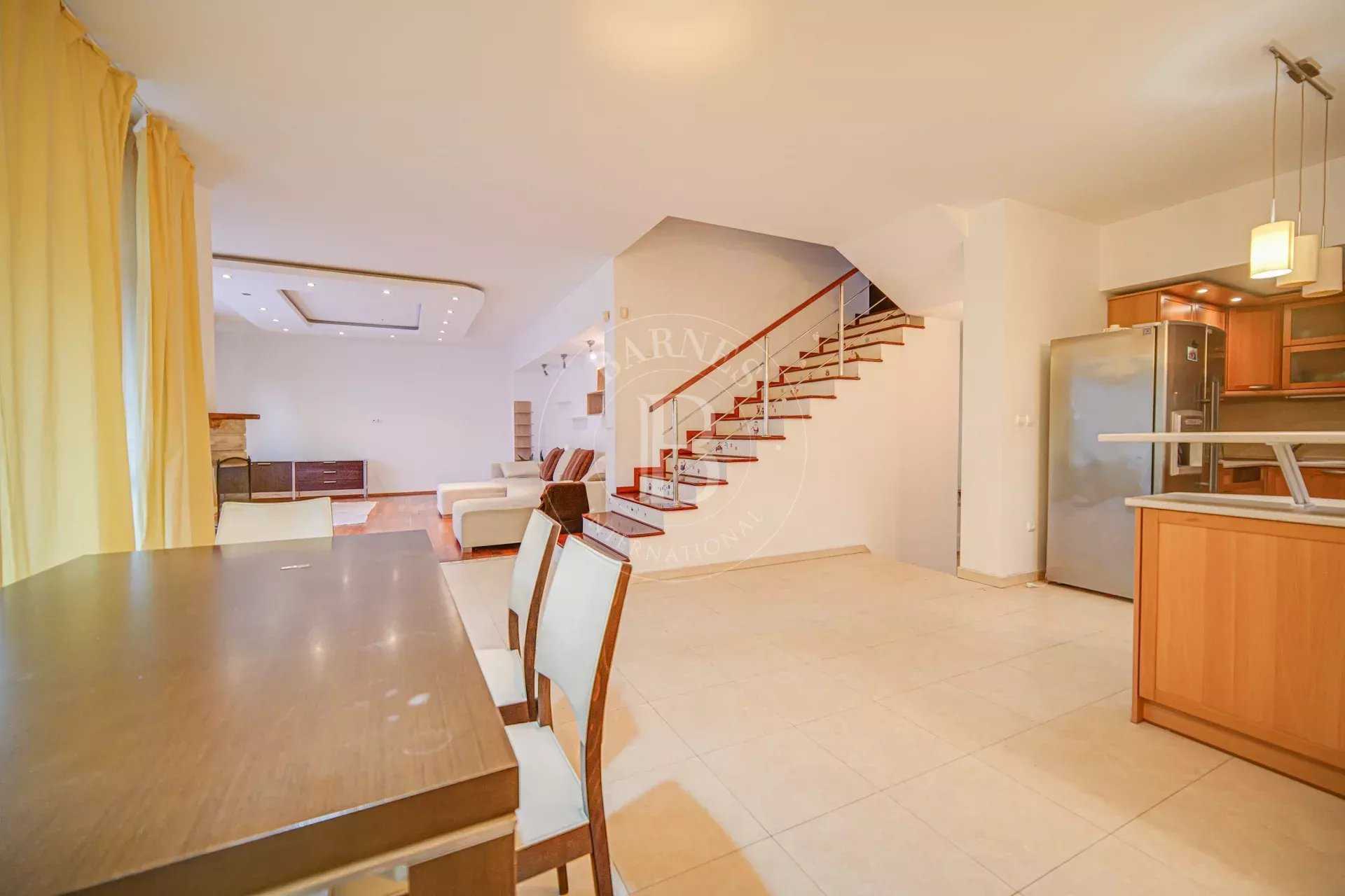 Sofia  - House 4 Bedrooms