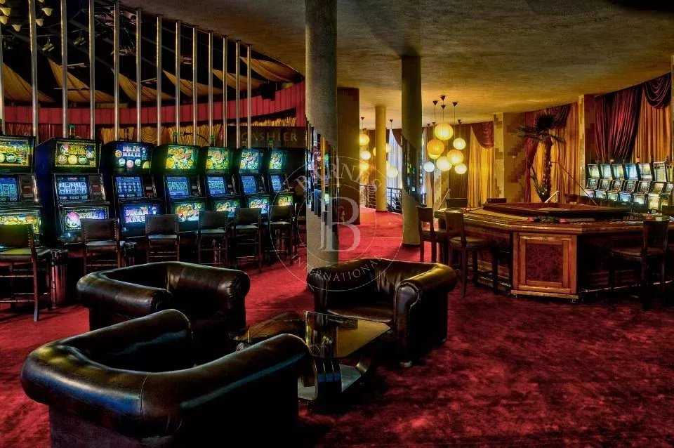 Sunny Beach  - Business 