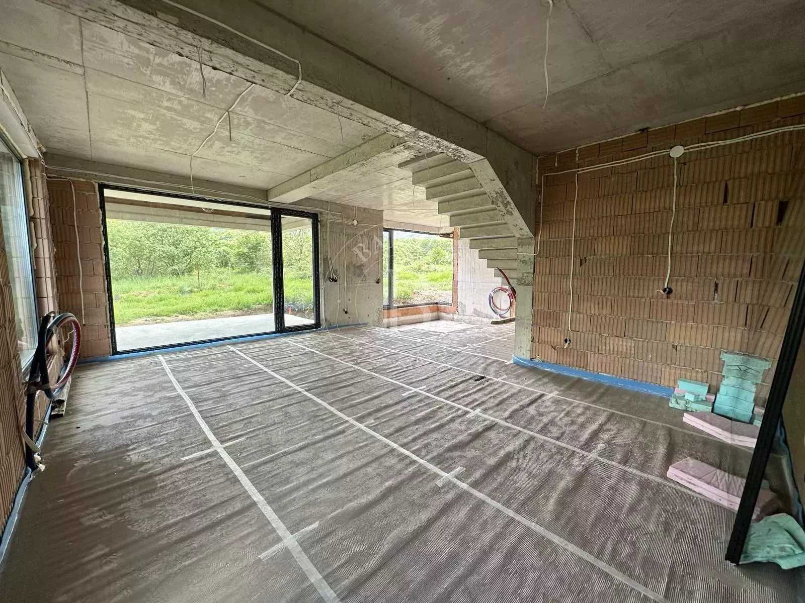 Bistrica  - Maison 5 Pièces 4 Chambres