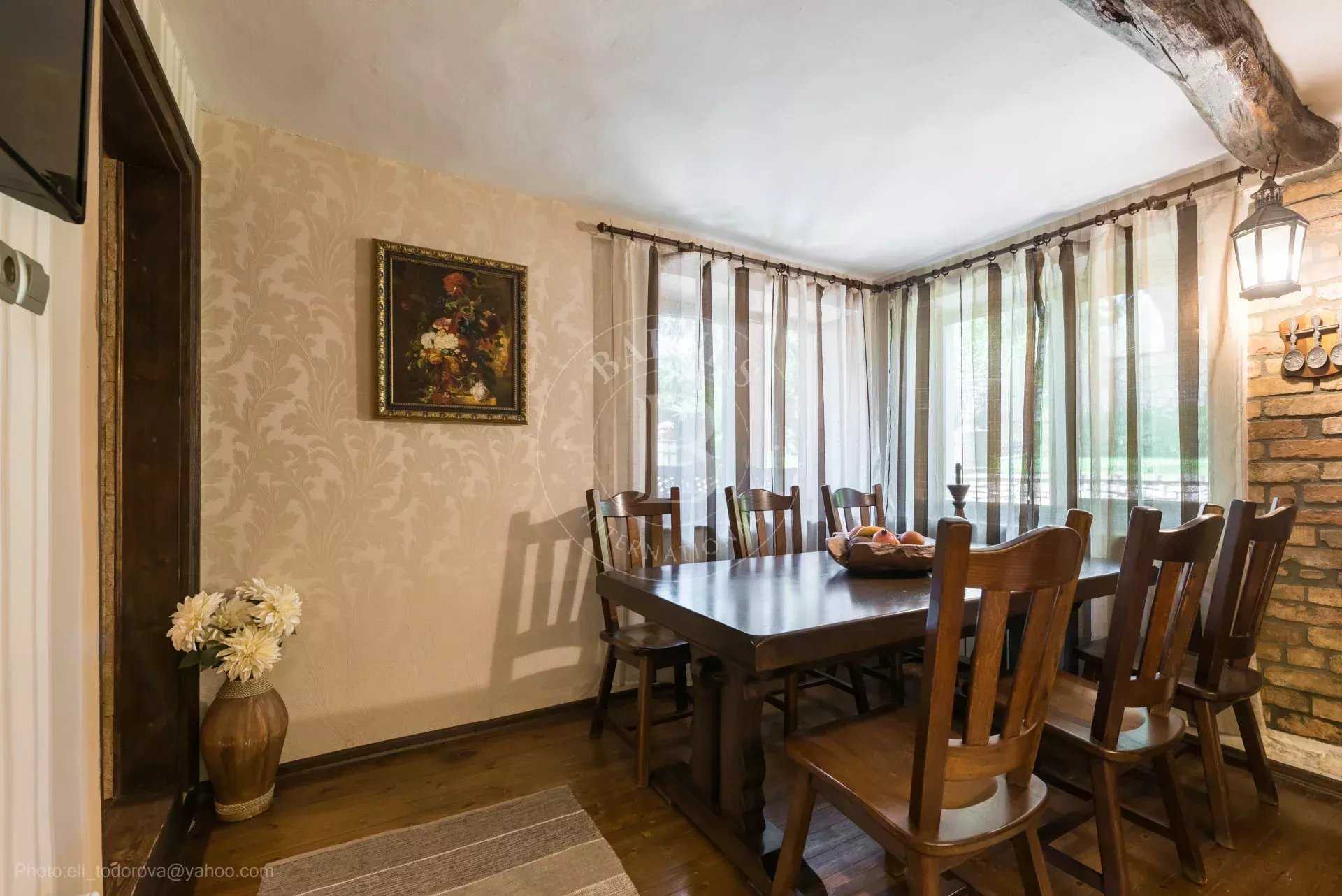 Devnya  - Maison 6 Pièces 3 Chambres