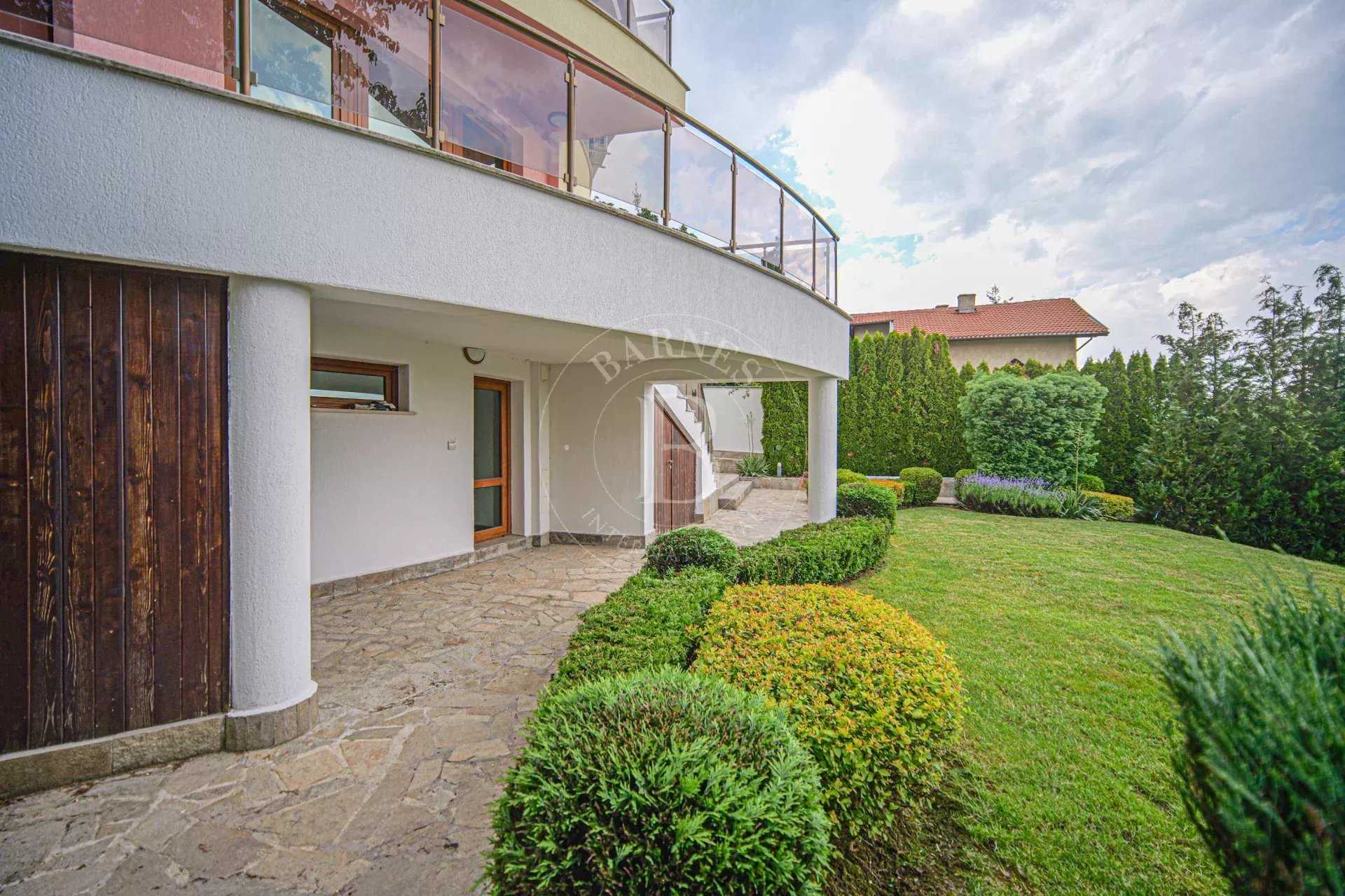 Malo Buchino  - Maison 7 Pi&egrave;ces 4 Chambres