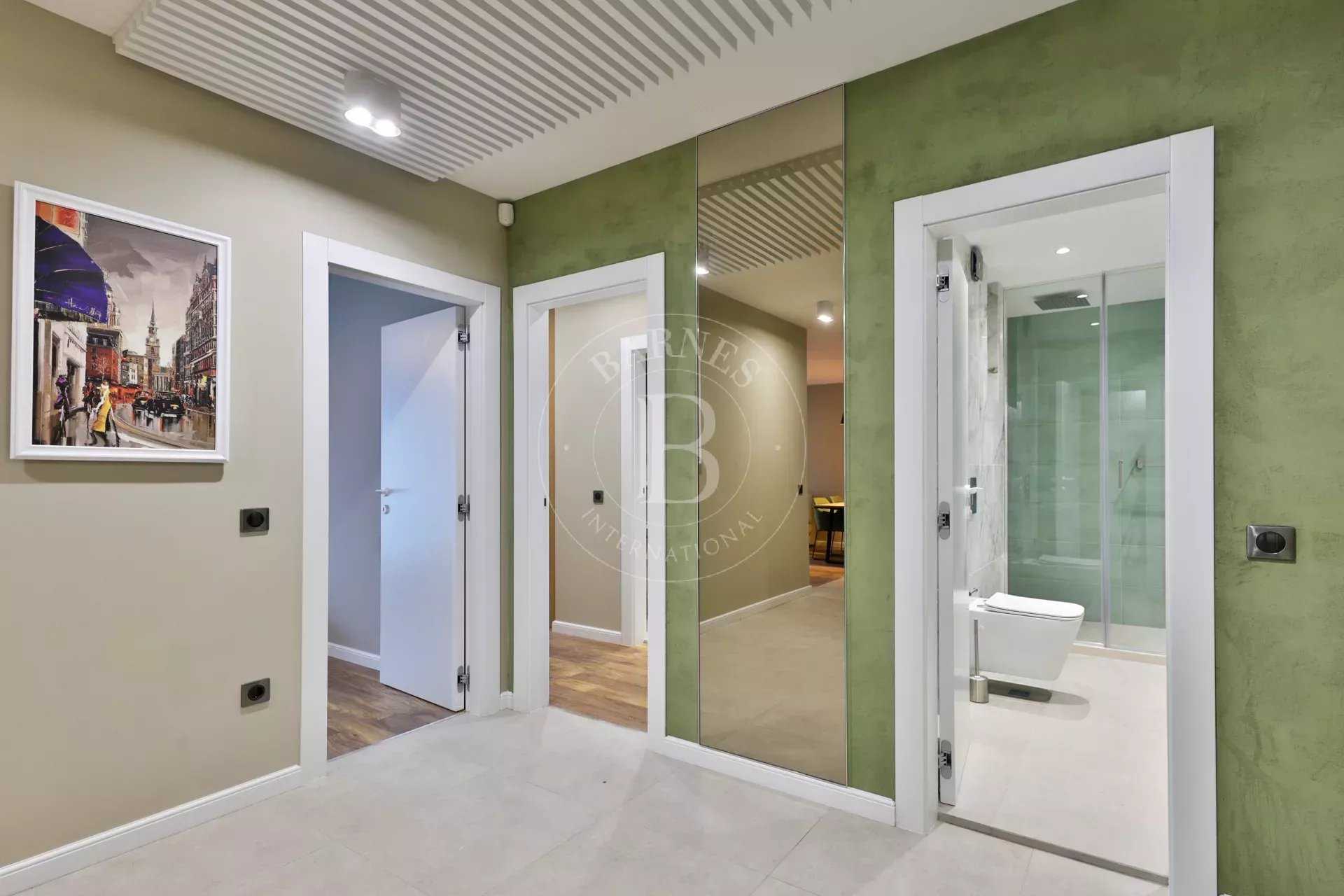 Sofia  - Piso 3 Cuartos 2 Habitaciones