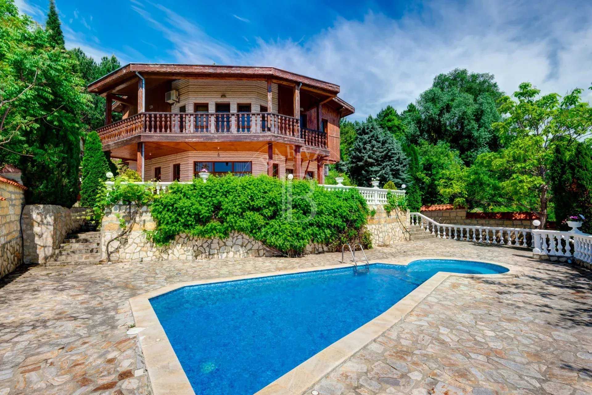 Rogachevo  - Maison 4 Pi&egrave;ces 3 Chambres