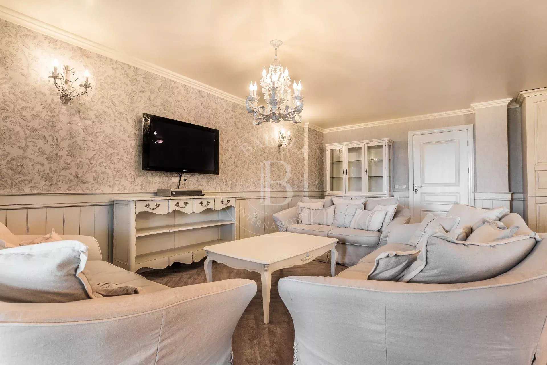 Varna  - Appartement 3 Pièces 2 Chambres