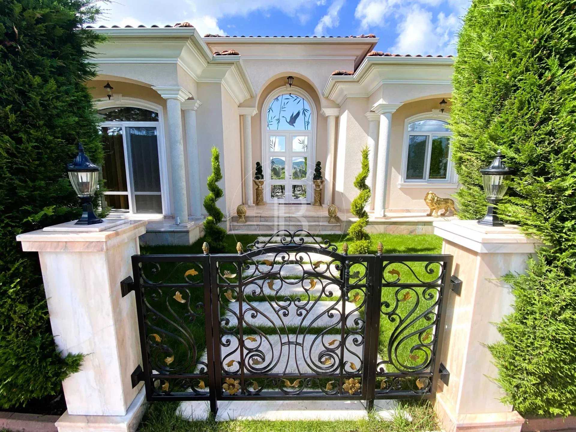 Sunny Beach  - Maison 4 Pi&egrave;ces 2 Chambres
