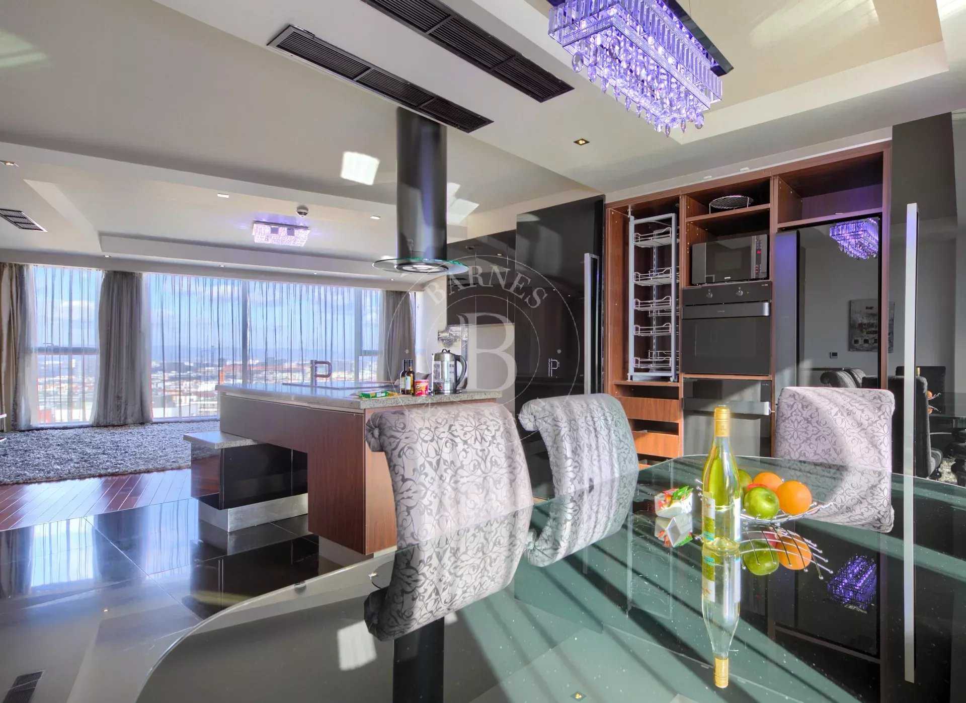 Sofia  - Piso 3 Cuartos 2 Habitaciones