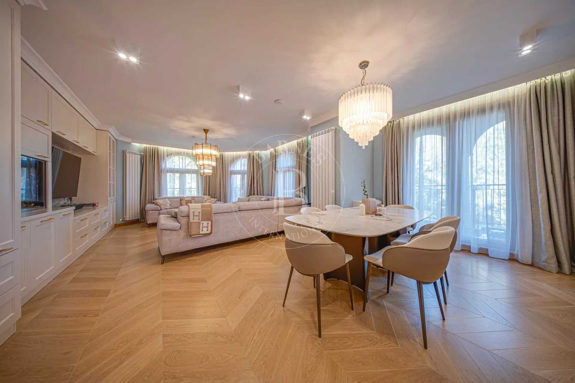 Sofia  - Piso 4 Cuartos 3 Habitaciones