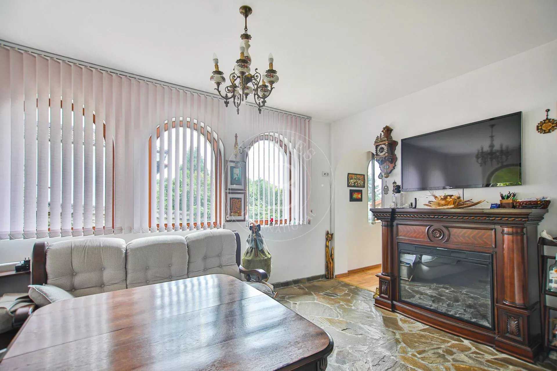 Veliko Tarnovo  - Maison 10 Pièces 8 Chambres
