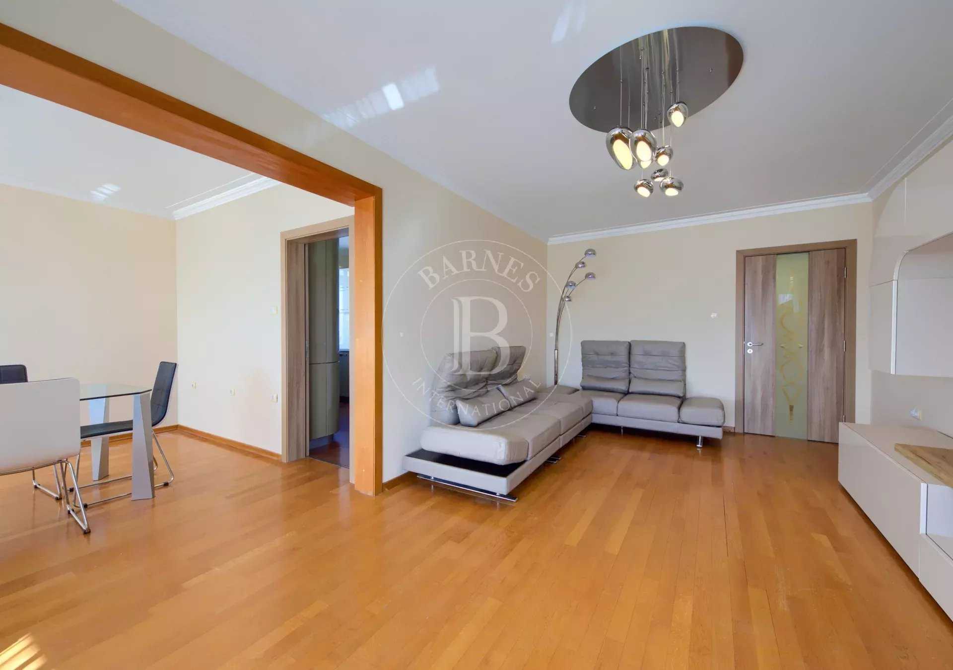 Sofia  - Piso 4 Cuartos 3 Habitaciones