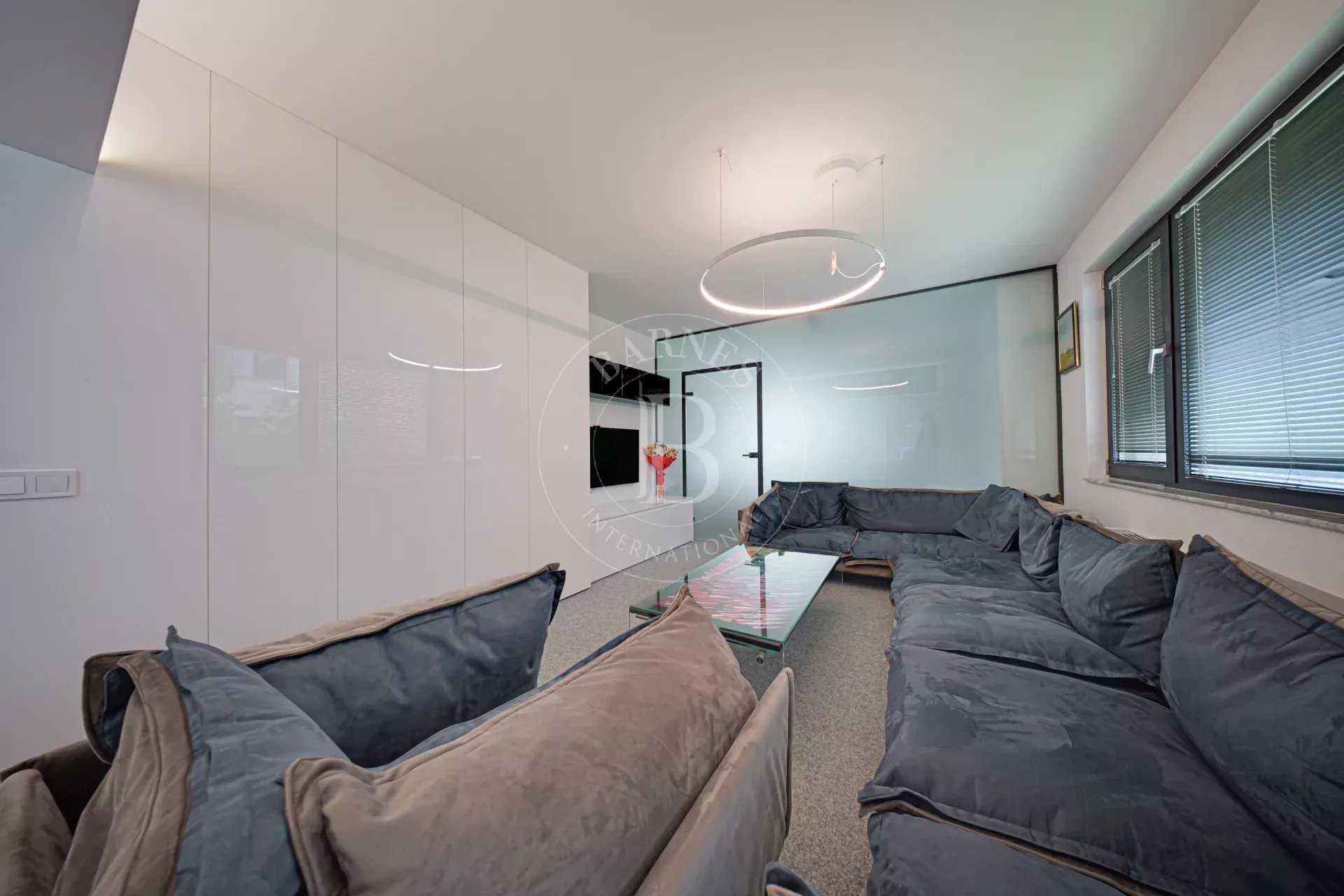 Sofia  - Oficinas 4 Cuartos