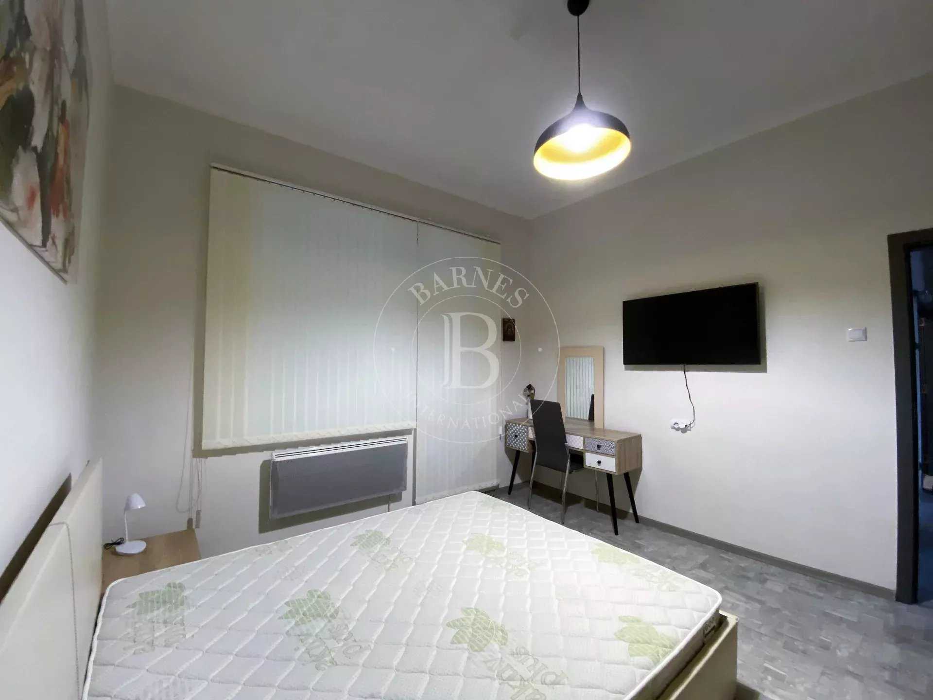 Burgas  - Appartement 4 Pièces 3 Chambres