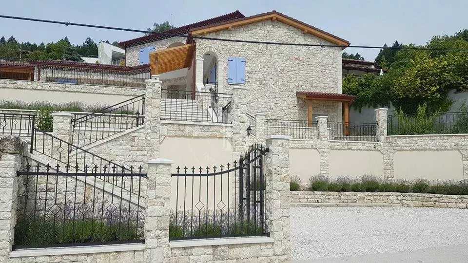 Dobrich  - Villa 4 Bedrooms