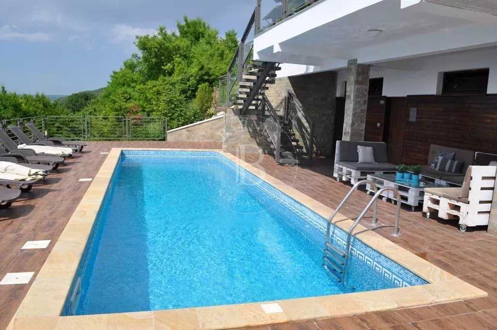 Balchik  - Villa 4 Bedrooms