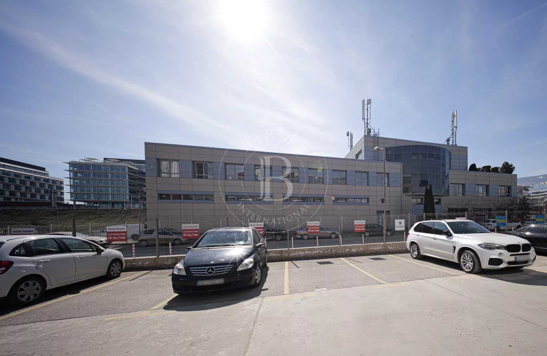 Sofia  - Oficinas 1 Cuarto