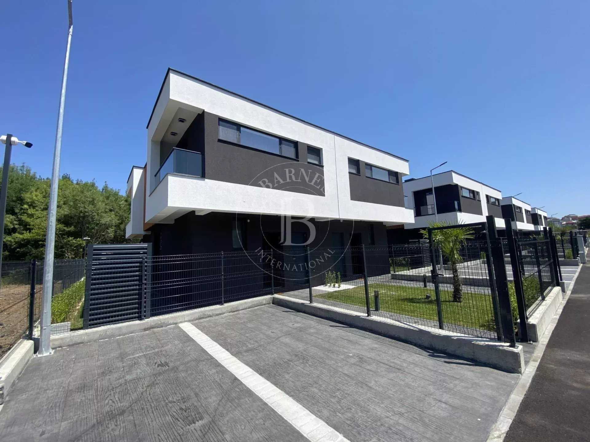 Maison Lozenets  -  ref 83197067 (picture 2)
