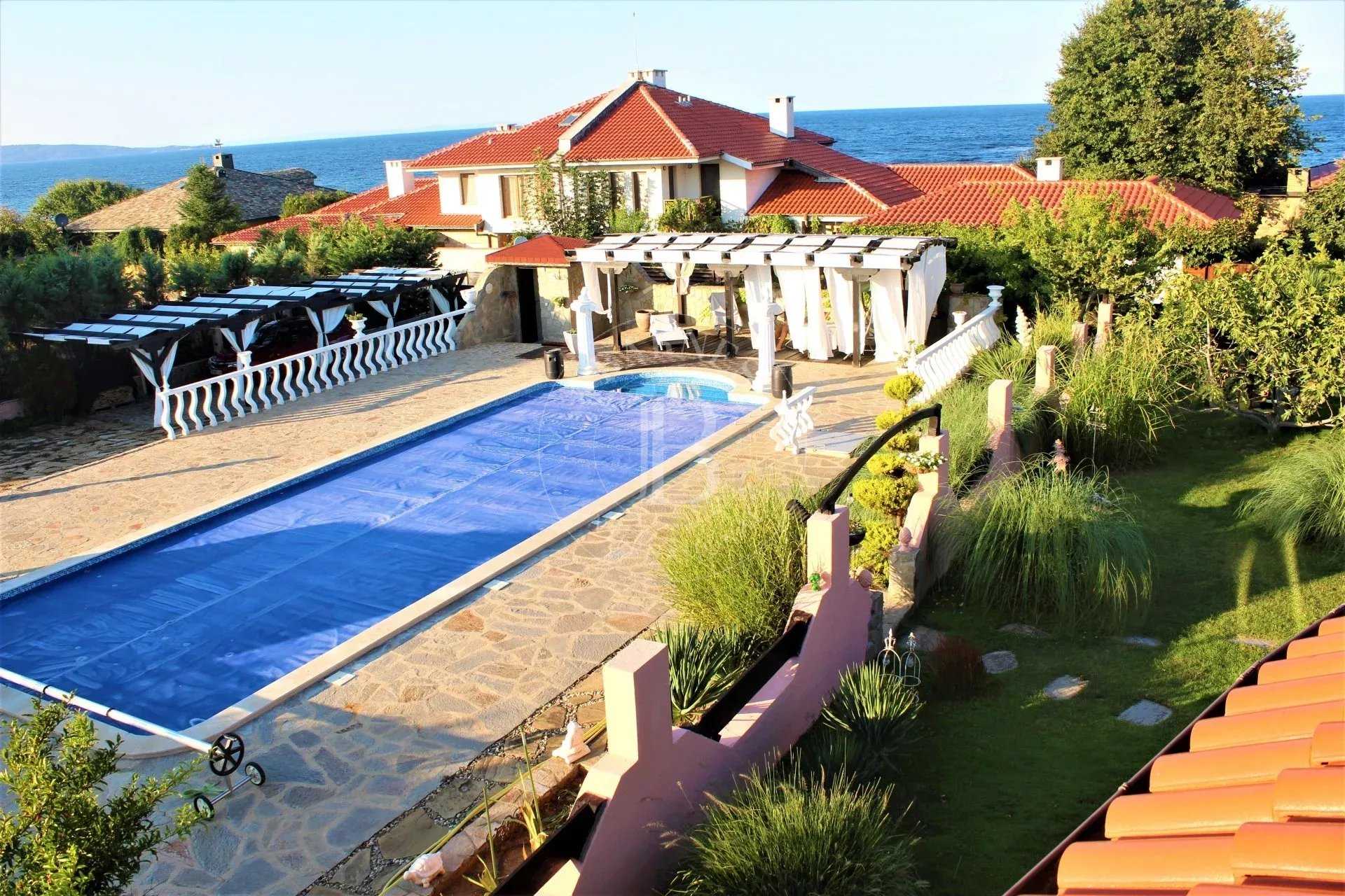 Maison Burgas  -  ref 3792694 (picture 1)