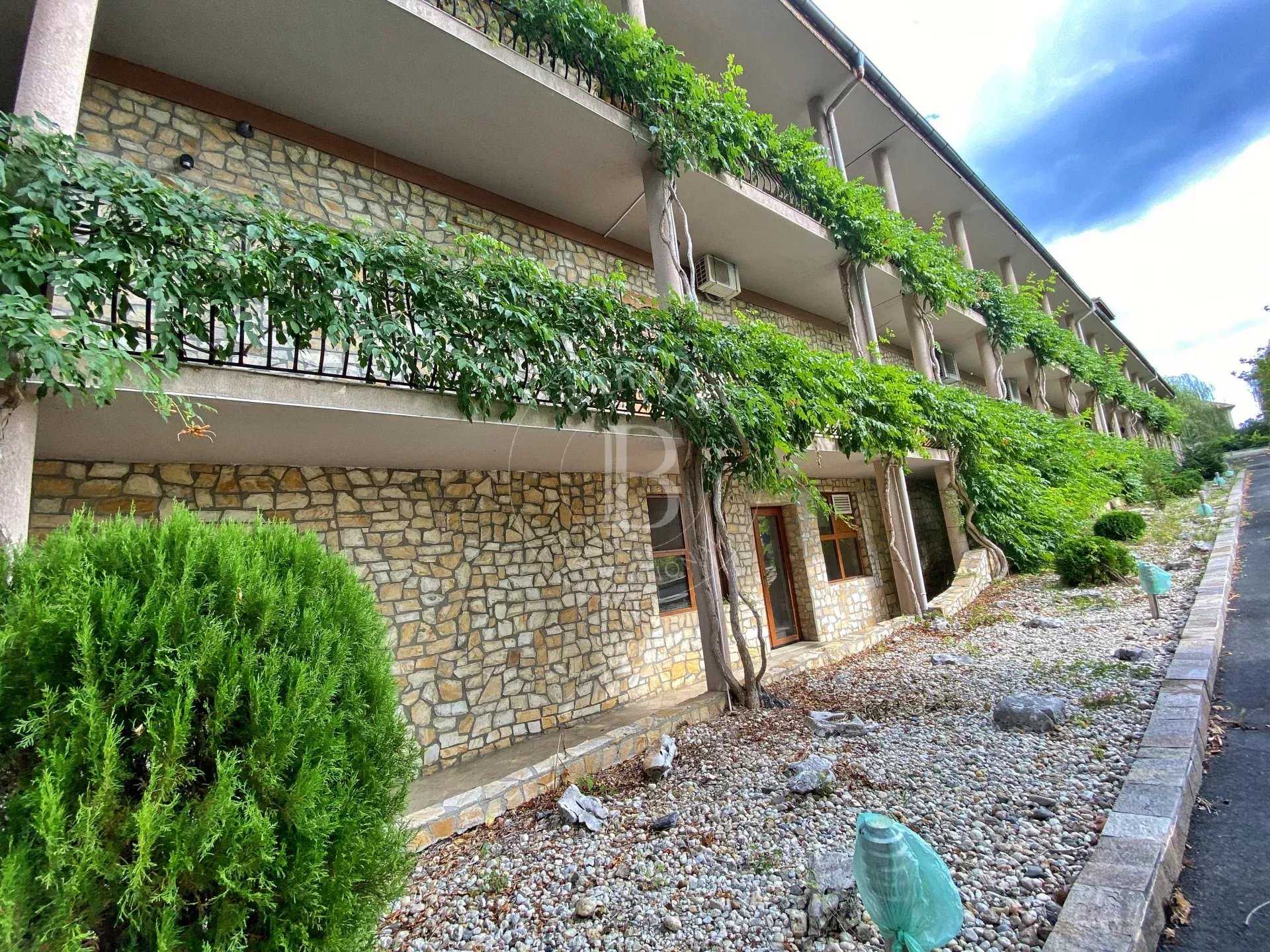 Hôtel Primorsko  -  ref 83176503 (picture 3)