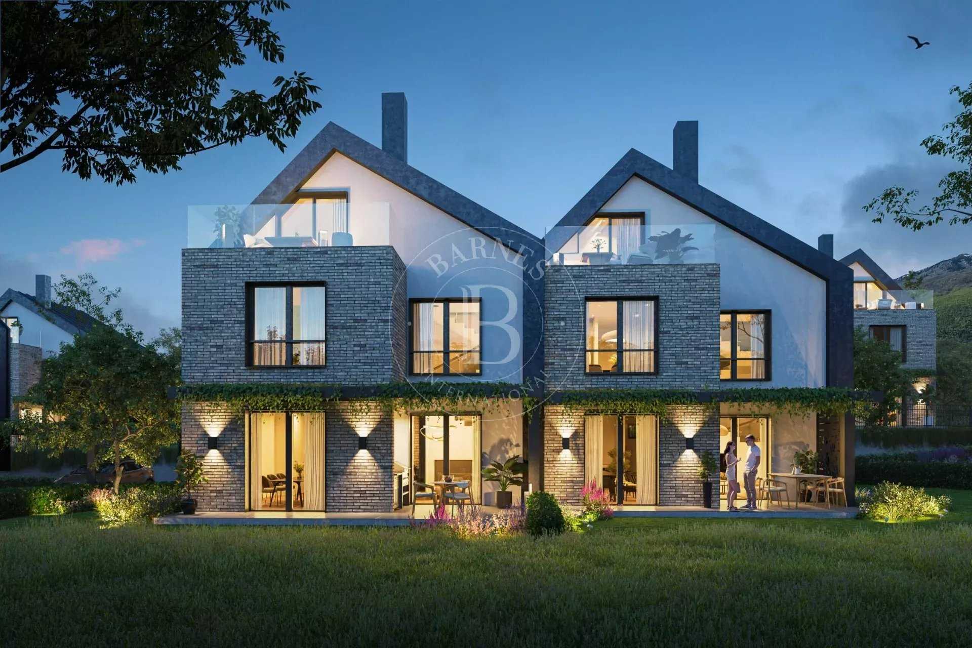 Maison Sofia  -  ref 85668434 (picture 1)