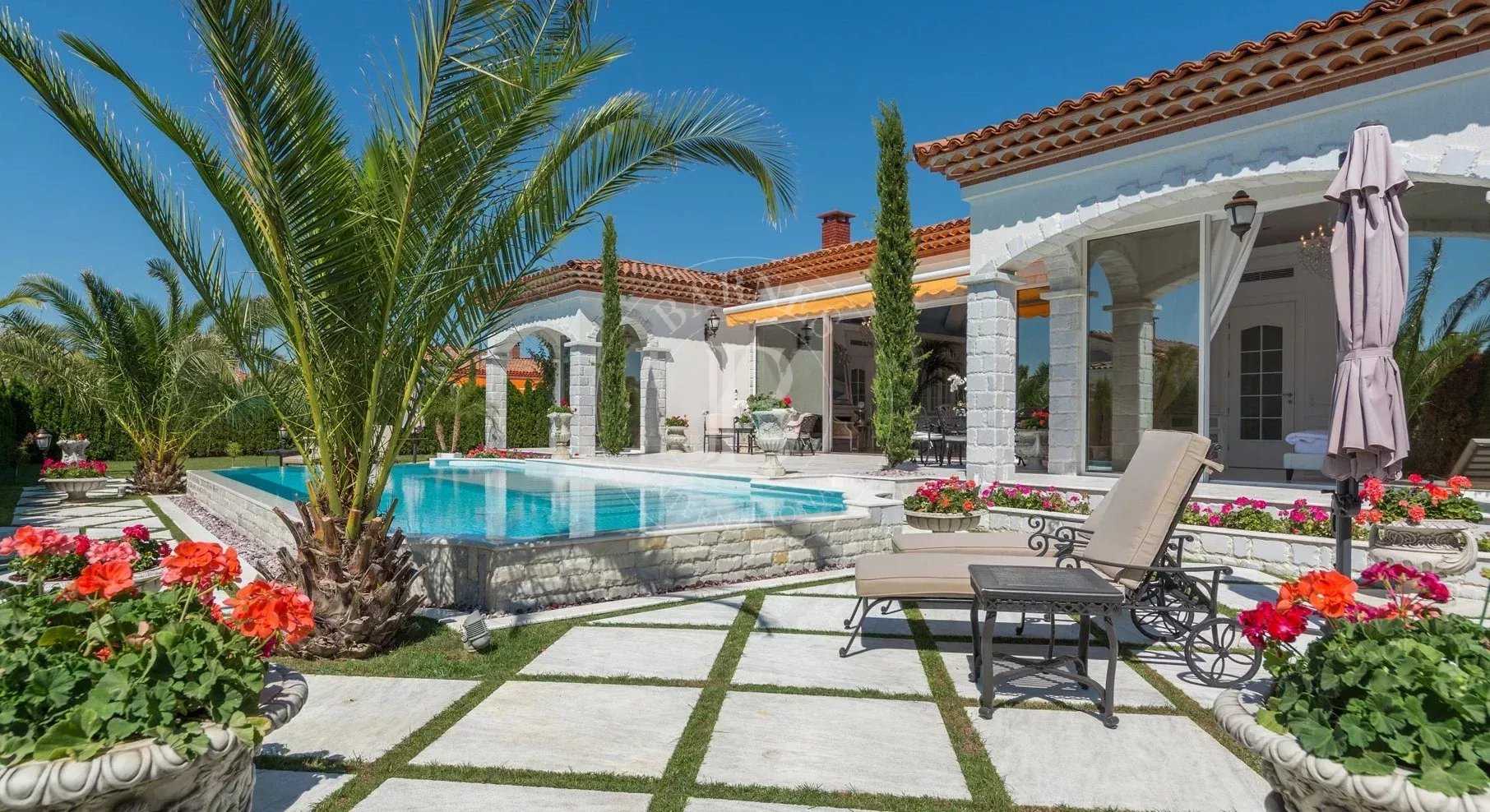 Maison Burgas  -  ref 5502537 (picture 1)