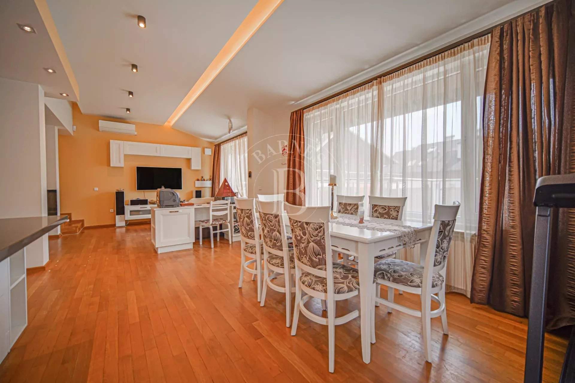 Sofia  - Apartment 3 Bedrooms - picture 2