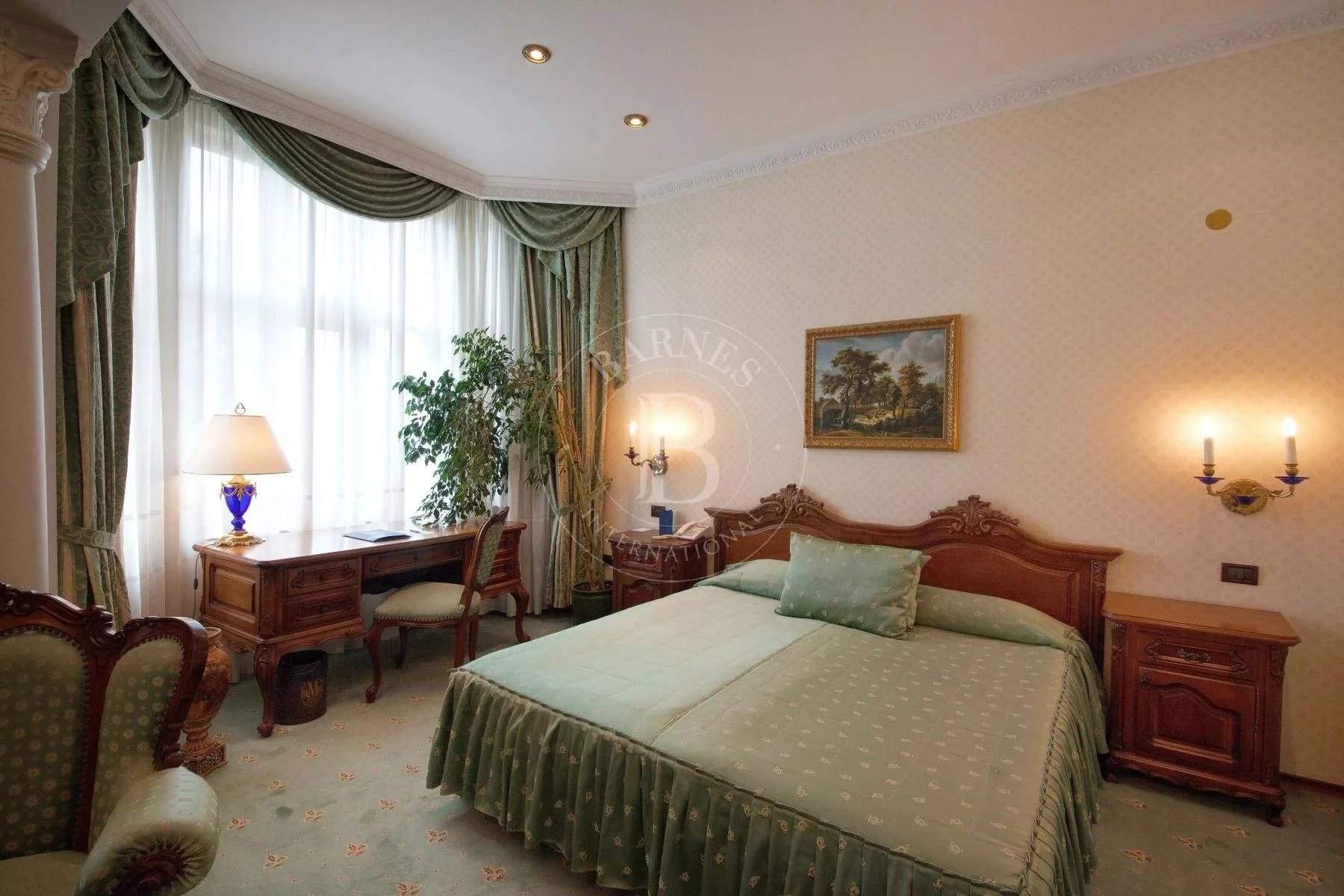 Varna  - Hotel 24 Bedrooms - picture 6