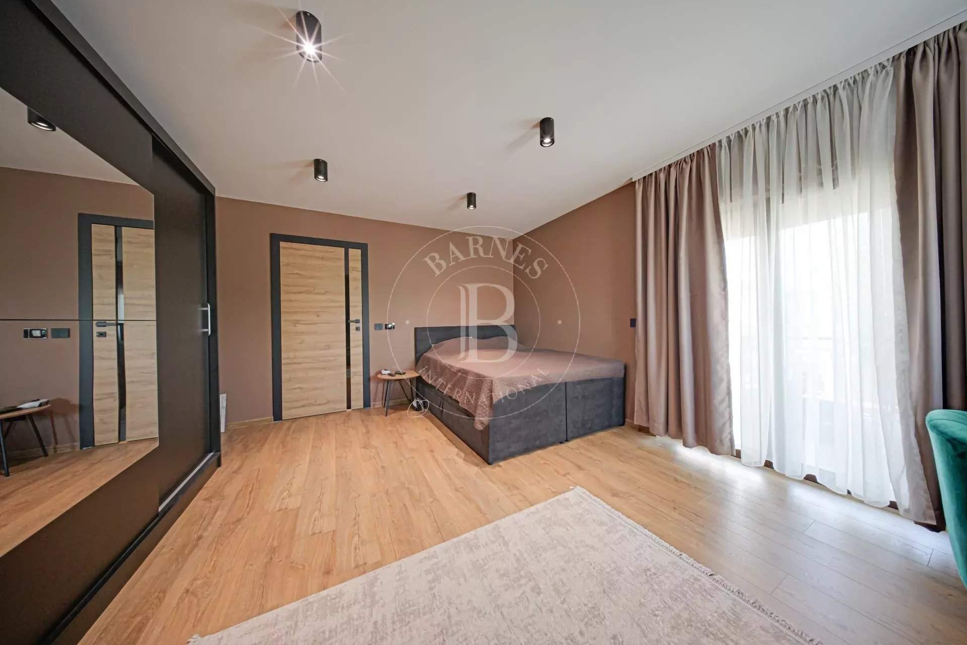 Sofia  - Maison 5 Pi&egrave;ces 3 Chambres - picture 12