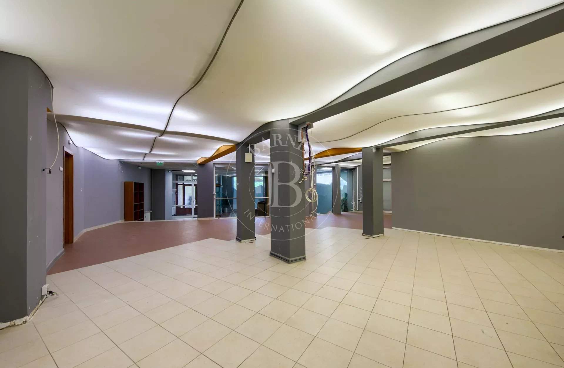 Sofia  - Boutique 11 Pièces - picture 6