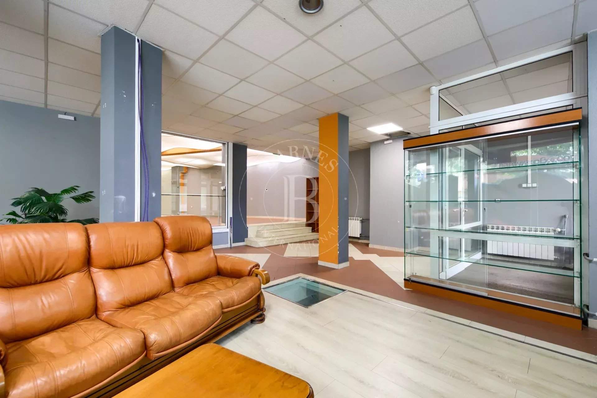 Sofia  - Boutique 11 Pièces - picture 2