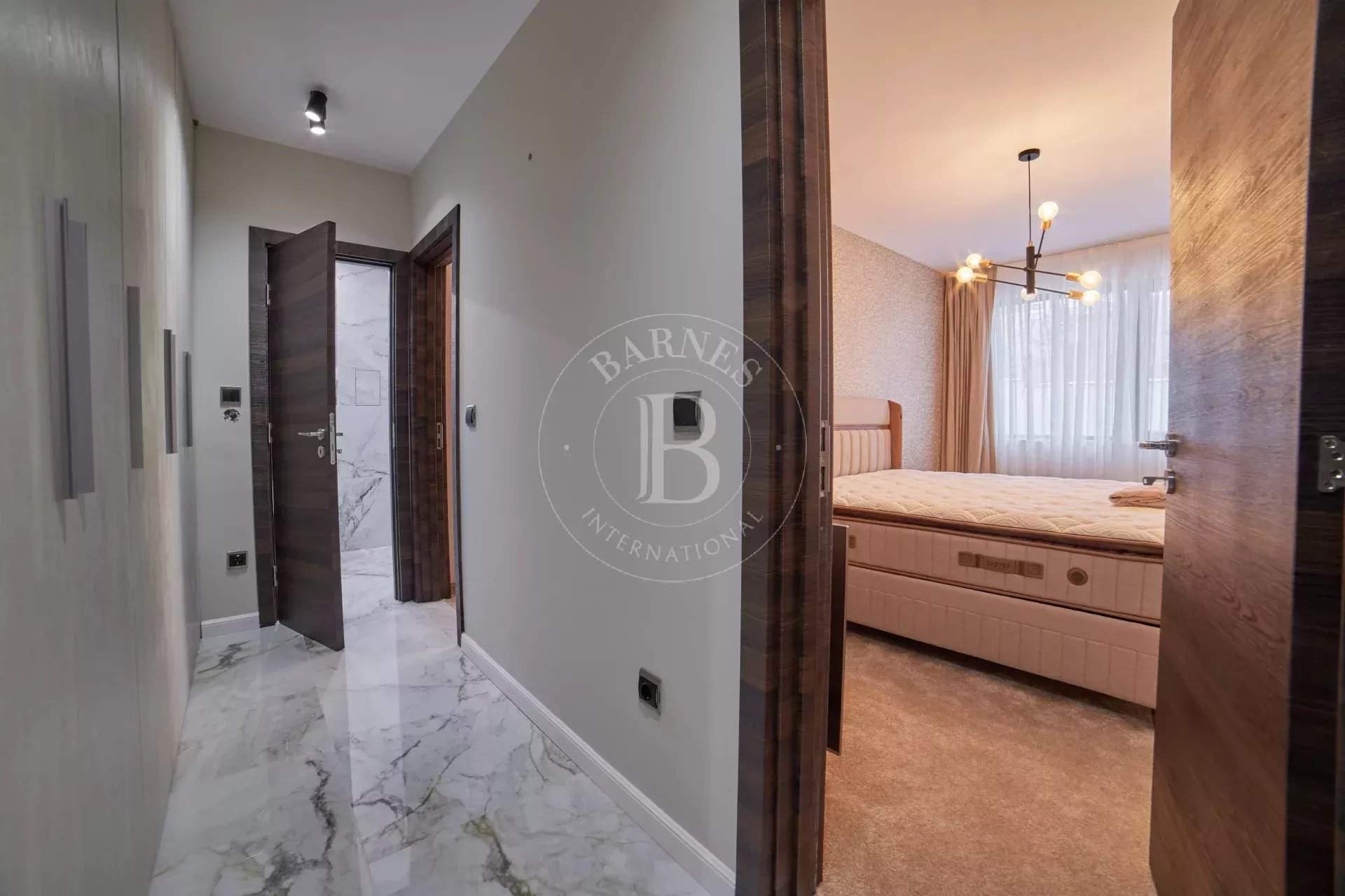 Sofia  - Piso 3 Cuartos 2 Habitaciones - picture 14