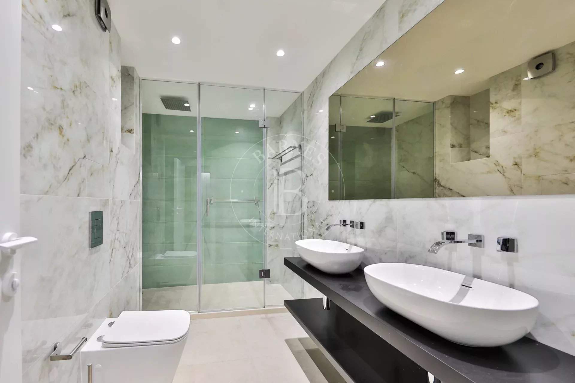 Sofia  - Piso 3 Cuartos 2 Habitaciones - picture 9