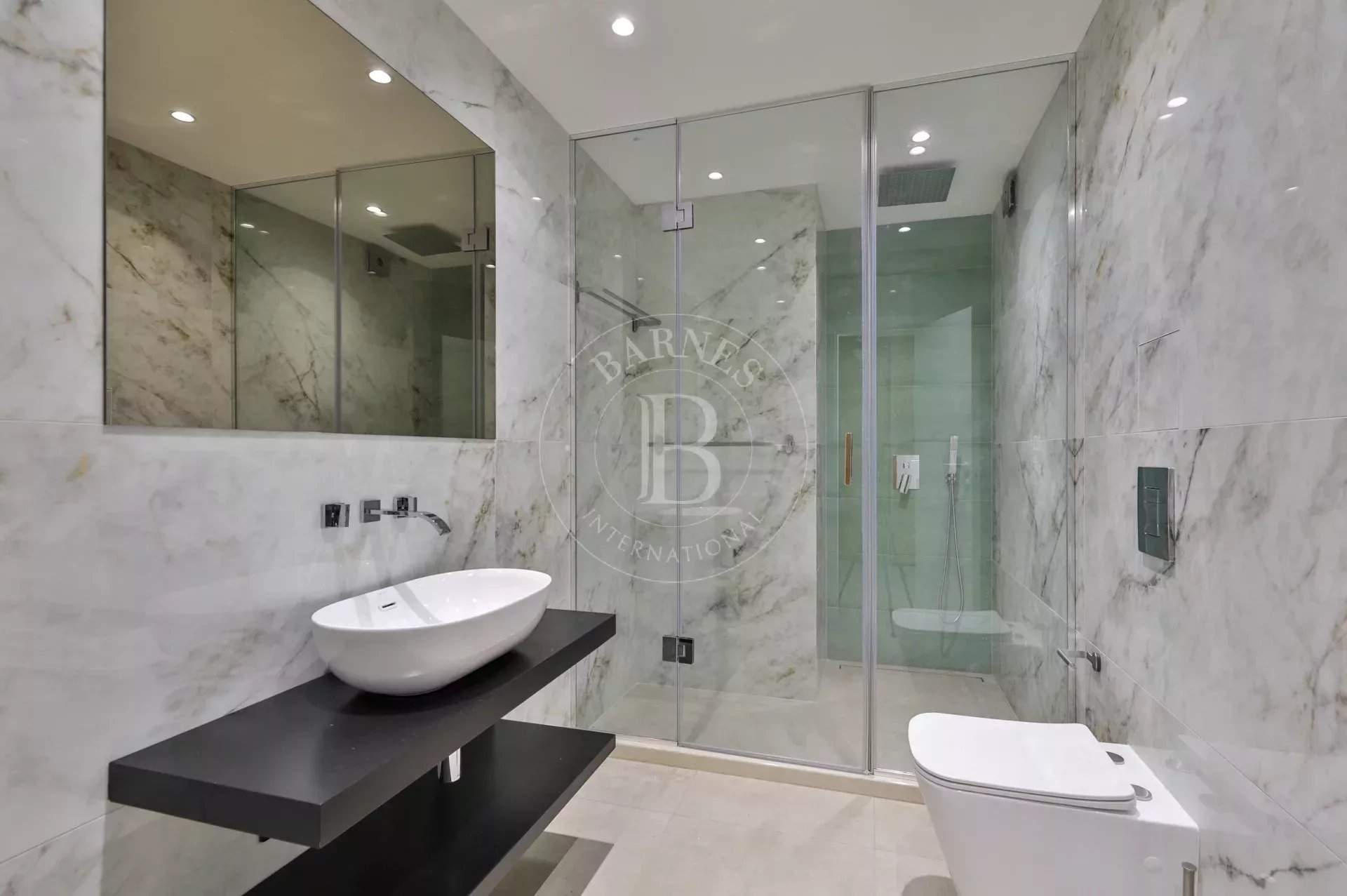 Sofia  - Piso 3 Cuartos 2 Habitaciones - picture 8