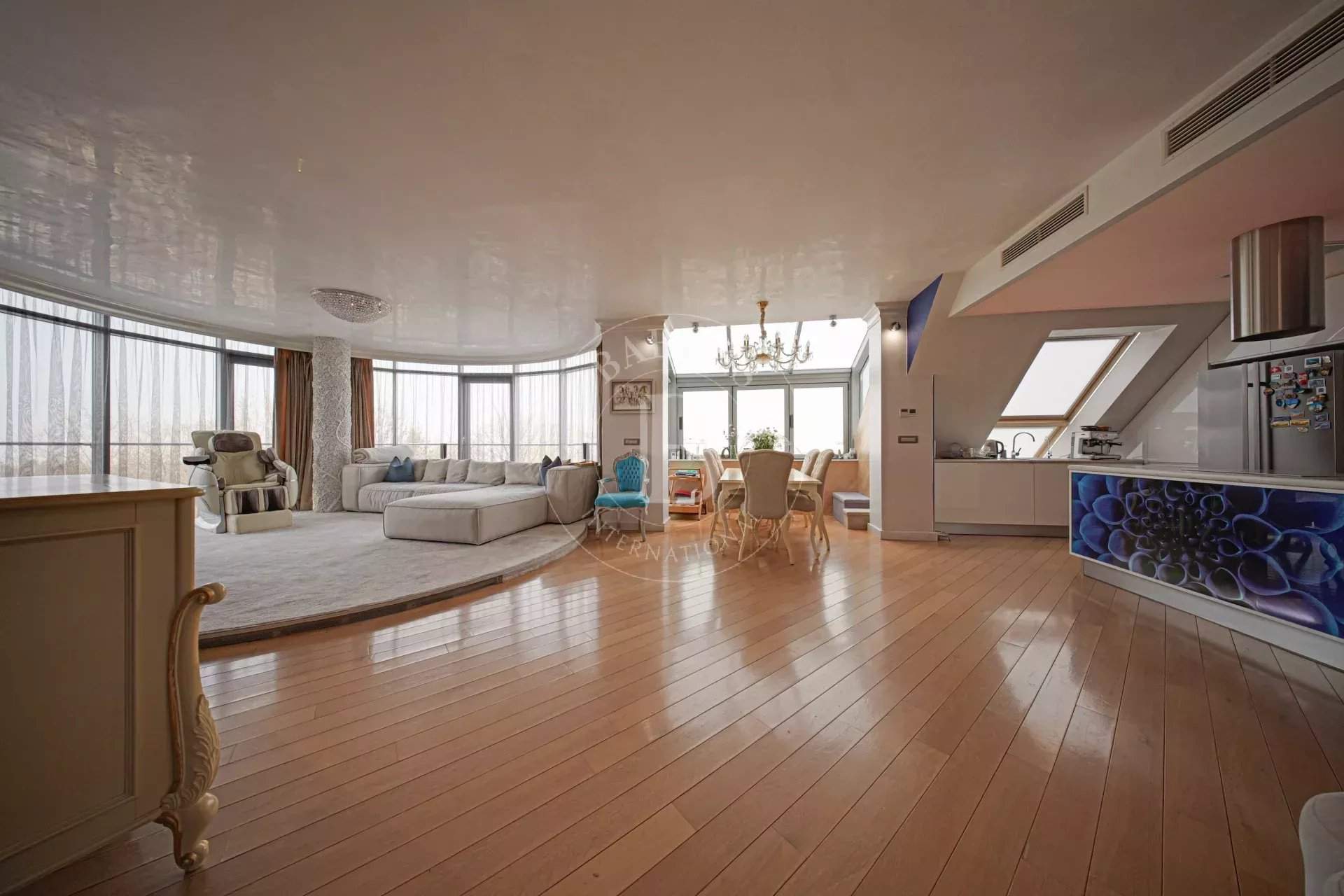 Sofia  - Piso 3 Cuartos 2 Habitaciones - picture 5