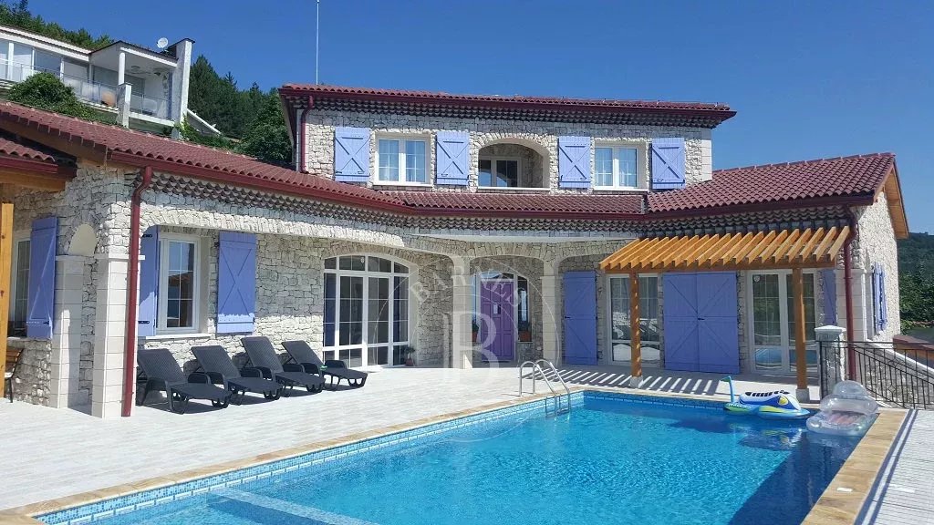 Dobrich  - Villa 4 Bedrooms - picture 1