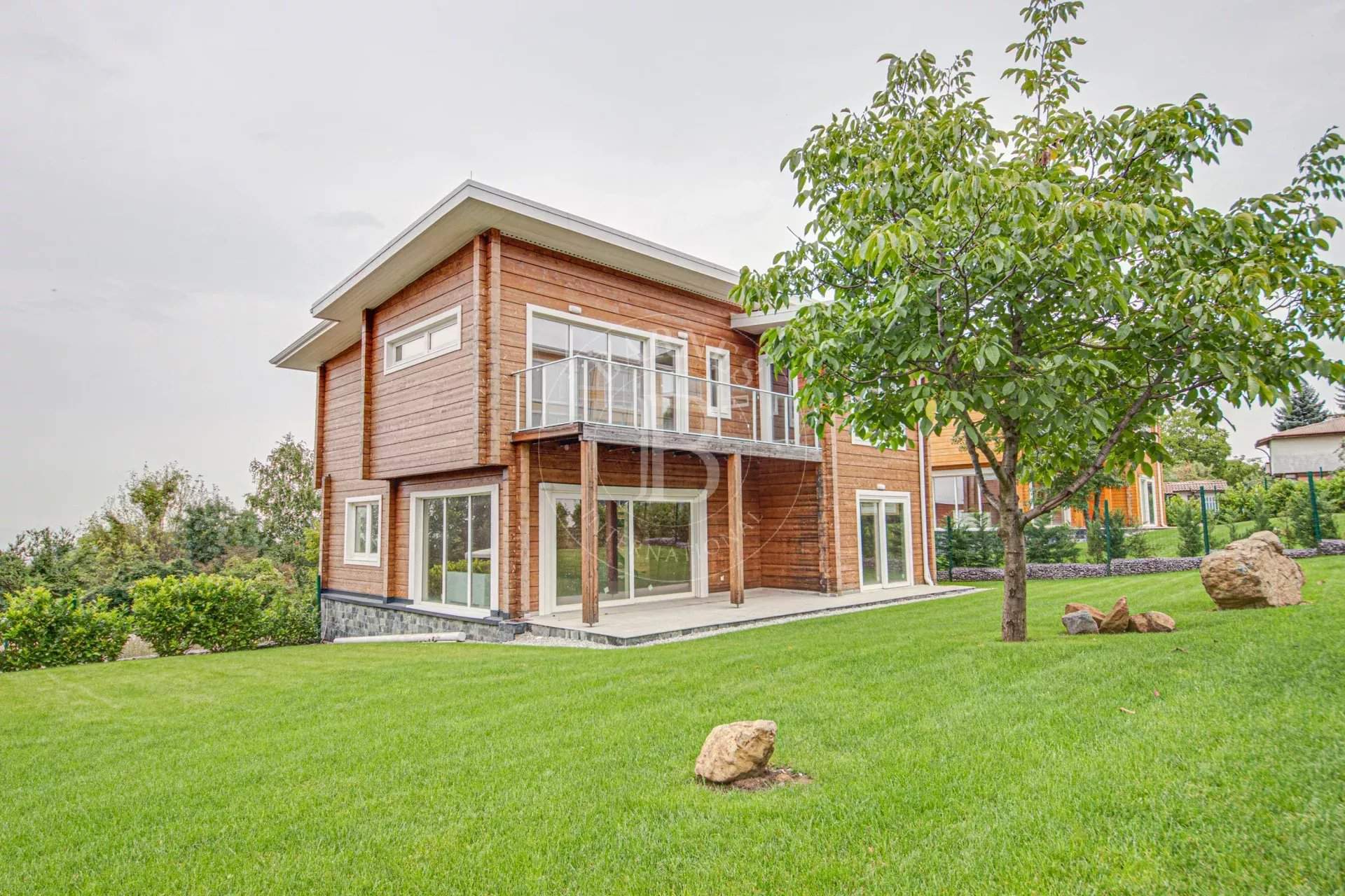 Sofia  - Maison 5 Pi&egrave;ces 4 Chambres - picture 1