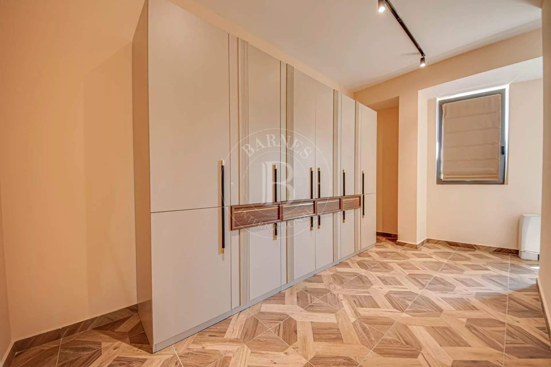 Sofia  - House 4 Bedrooms - picture 15