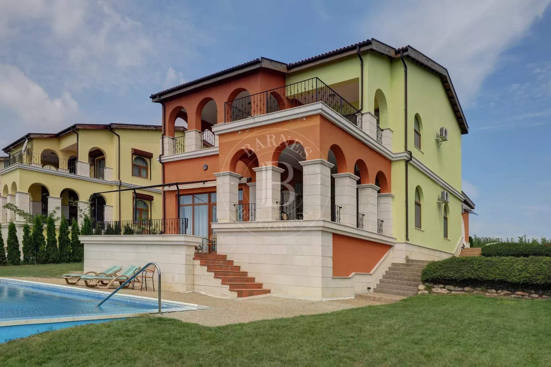 Balchik  - Villa 4 Bedrooms - picture 10