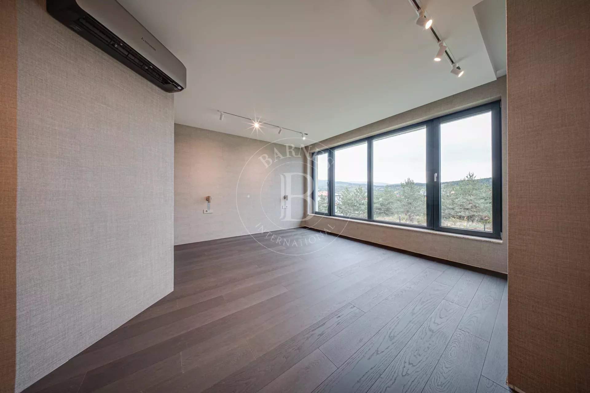 Sofia  - Maison 7 Pi&egrave;ces 3 Chambres - picture 17