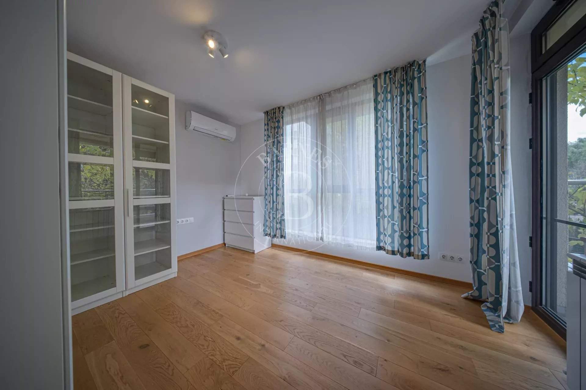 Sofia  - Piso 4 Cuartos 3 Habitaciones - picture 19