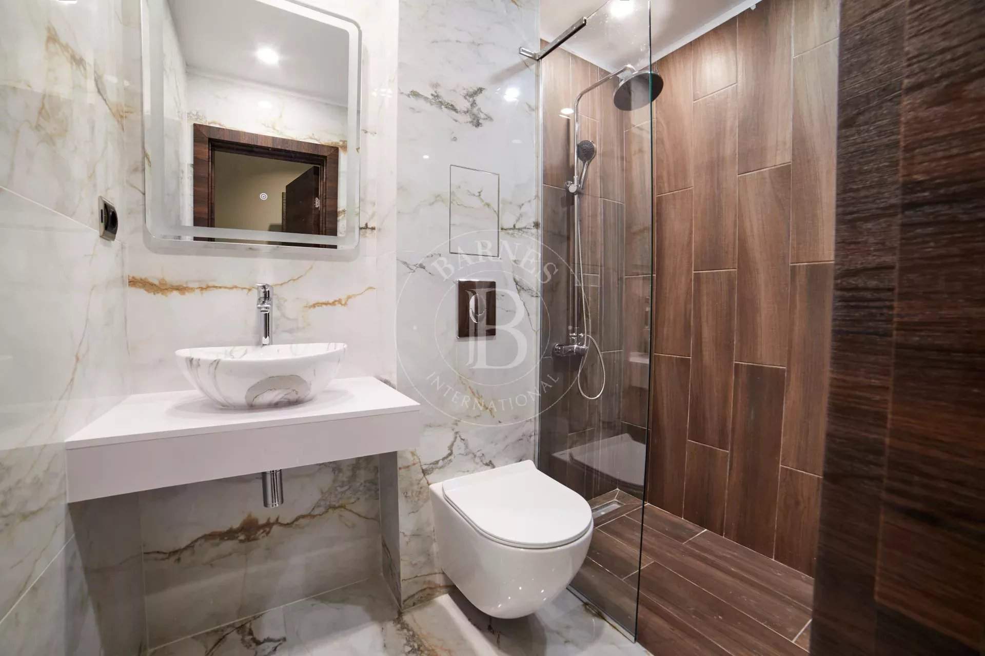 Sofia  - Piso 3 Cuartos 2 Habitaciones - picture 17