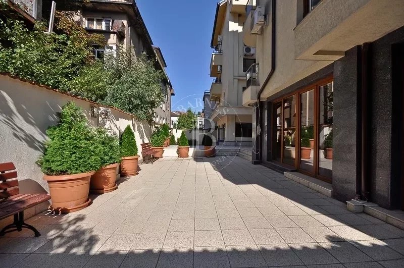 Sofia  - Building  - picture 3